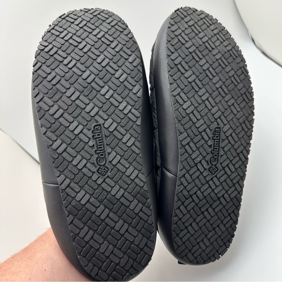 Columbia Men’s Black Quilted Insulated Mule Slippers Size 8 - Picture 6 of 8